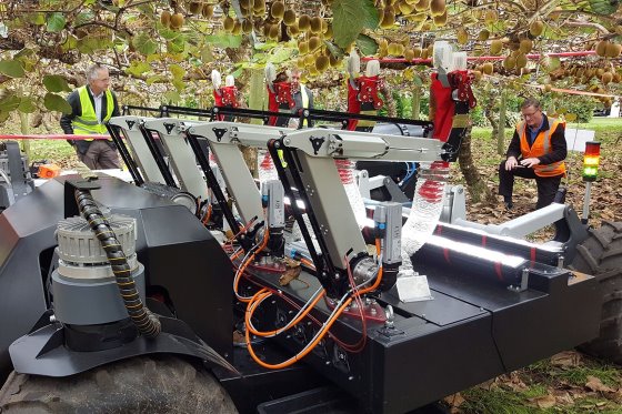 Automatic fruit harvesting robot developed in Japan