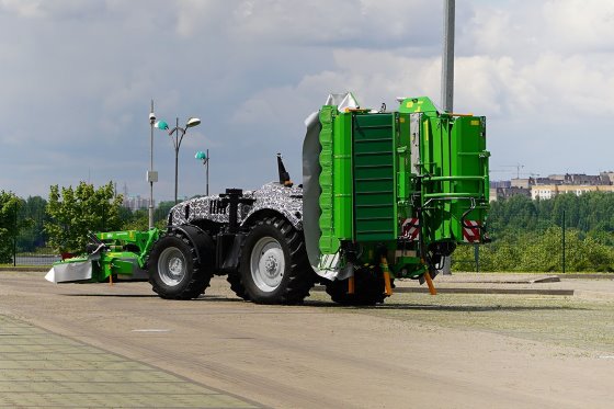 Belarus shows autonomous tractor prototype