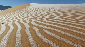 Snowfall in the Sahara desert: an unusual weather phenomenon