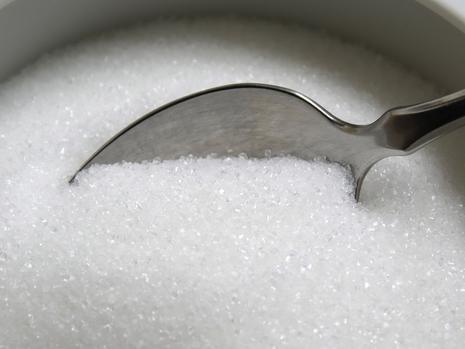 Sugar Ends Mixed After Wide Swings as Brazil Harvest Weather Stays Uneven