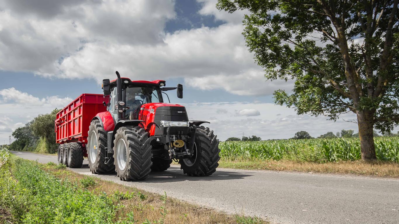  Case IH Advanced Trailer.